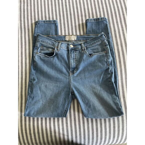 Free People Distressed Skinny Jeans Size 30 - Picture 1 of 6